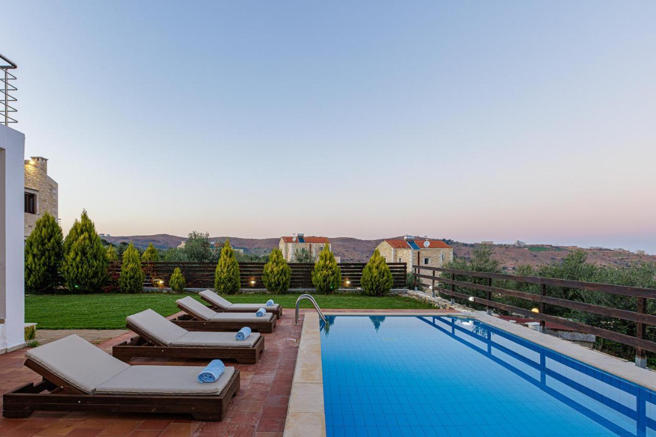 Dimokritos Villas, A Homestay Experience, By Thinkvilla Angeliana  Bagian luar foto
