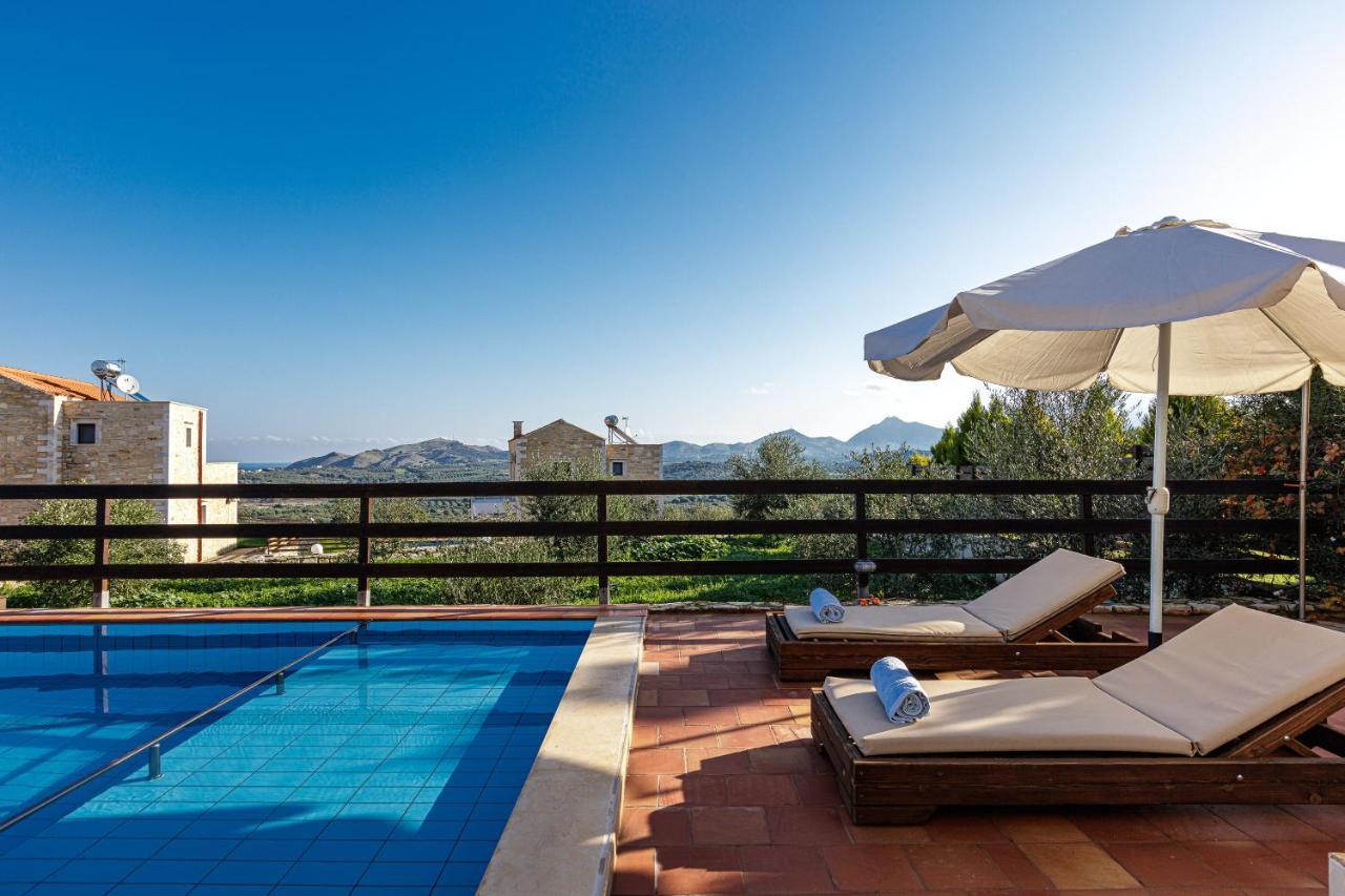 Dimokritos Villas, A Homestay Experience, By Thinkvilla Angeliana  Bagian luar foto