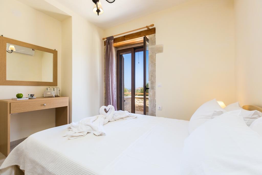 Dimokritos Villas, A Homestay Experience, By Thinkvilla Angeliana  Bagian luar foto