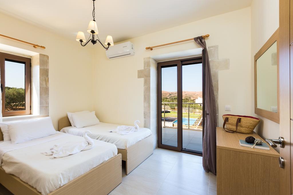 Dimokritos Villas, A Homestay Experience, By Thinkvilla Angeliana  Bagian luar foto